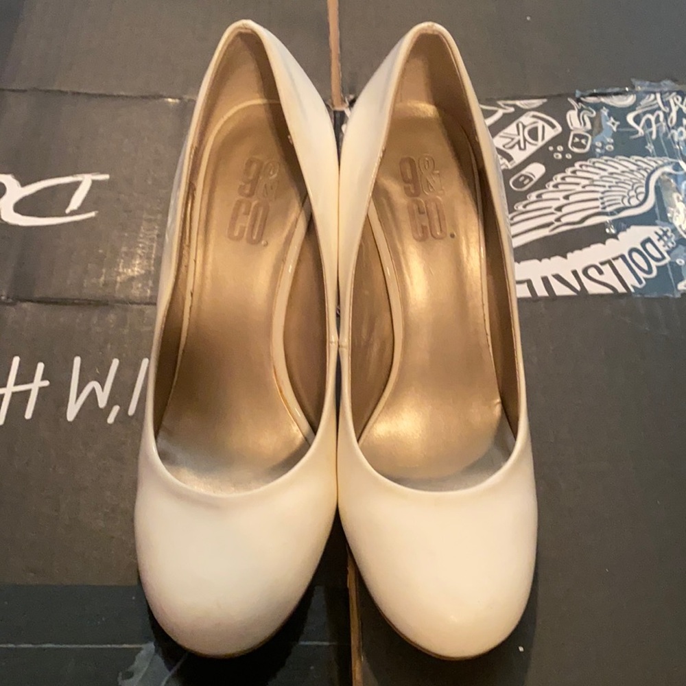 9 & Co white Heels